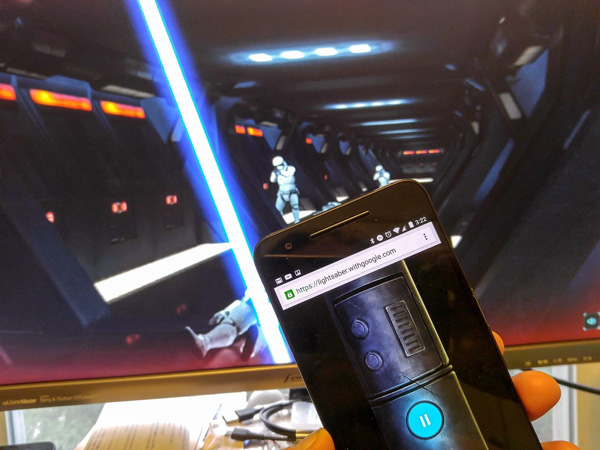 Google เกาะกระแส Star Wars เปิดตัว Lightsaber Escape เกมฟันดาบสุดมันส์