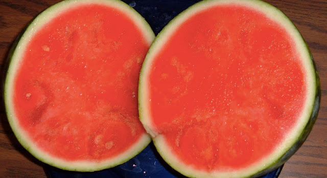 ประโยชน์ 23 ข้อ ของแตงโม ที่เราไม่เคยรู้มาก่อน ถ้ารู้ว่าดีขนาดนี้?กินมาตั้งนานแล้ว!