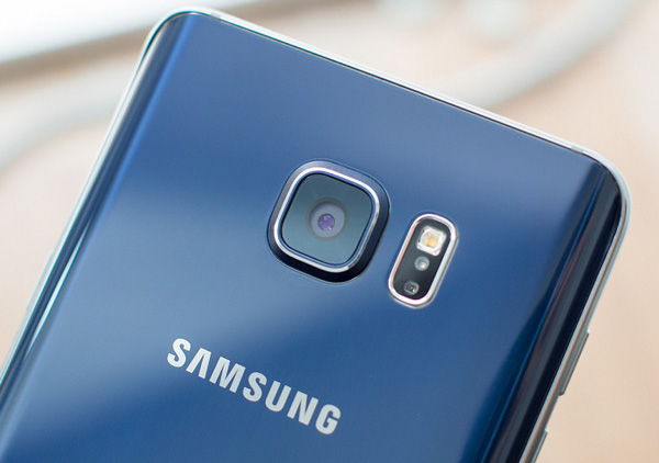 สื่อนอกคาด ซัมซุง อาจเปิดตัว Samsung Galaxy S7 Mini ท้าชน iPhone SE ปรับขนาดหน้าจอลงเหลือ 4.6 นิ้ว
