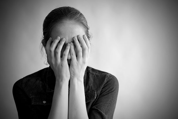 6 ข้อแตกต่างระหว่างความเศร้ากับอาการของโรคซึมเศร้า