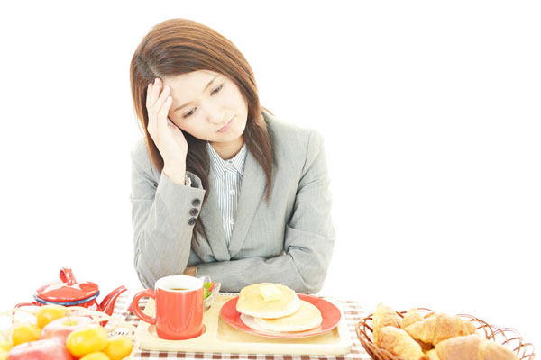 8 สิ่งอันตรายจากการอดอาหาร ลดน้ำหนัก
