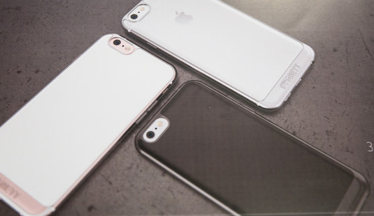 ภาพหลุด กรอบด้านหน้า และเคสสำหรับ iPhone 7 บอกใบ้ ตัวเครื่องยังคงมีขนาดเท่า iPhone 6S ใช้เคสด้วยกันได้!