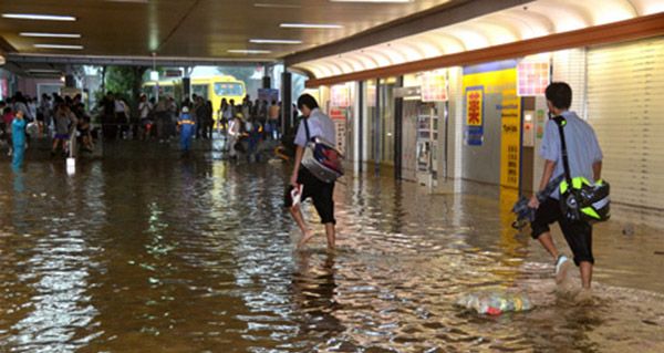 สุดเจ๋ง! ระบบป้องกันน้ำท่วมของสถานีรถไฟใต้ดินในเมืองนาโกย่า ประเทศญี่ปุ่น