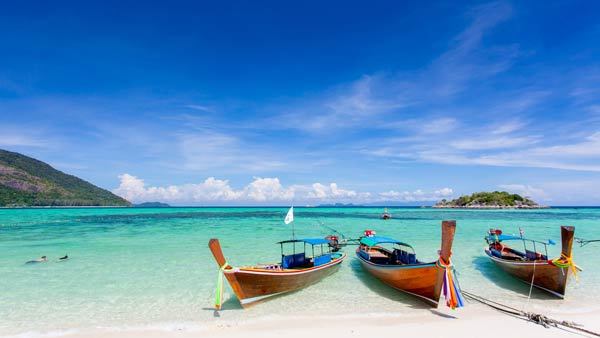 เรื่องน่ารู้ก่อนเที่ยวเกาะหลีเป๊ะ ที่เที่ยวทะเลในฝันของนักท่องเที่ยวทั้งชาวไทยและต่างชาติ