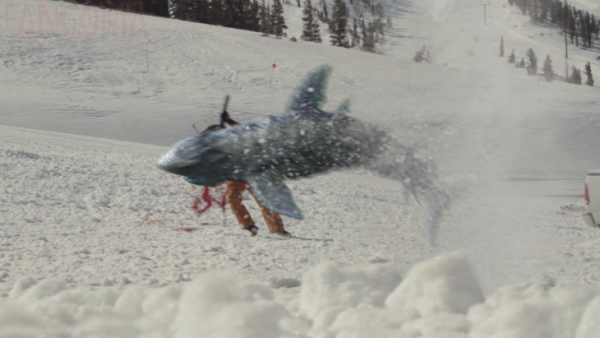 ตัวอย่าง Avalanche Sharks ฉลามหิมะเพฌฆาต!